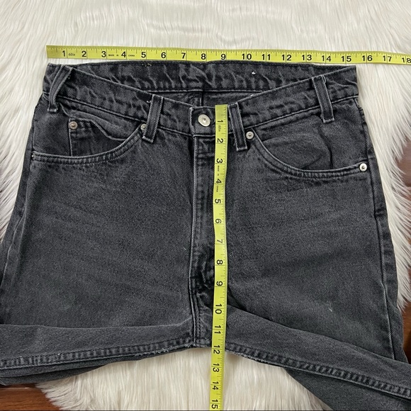 Vintage 1987 Levi's Size 30 (Tagged 33) Faded Black Denim Jeans - Picture 4 of 10